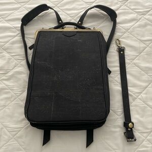 bobobark
Convertible Backpack LaFlore Paris